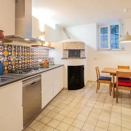 Amalfi Coast, Positano, Sorrento, Capri, Garden, Carcara Holiday home Colli di Fontanelle